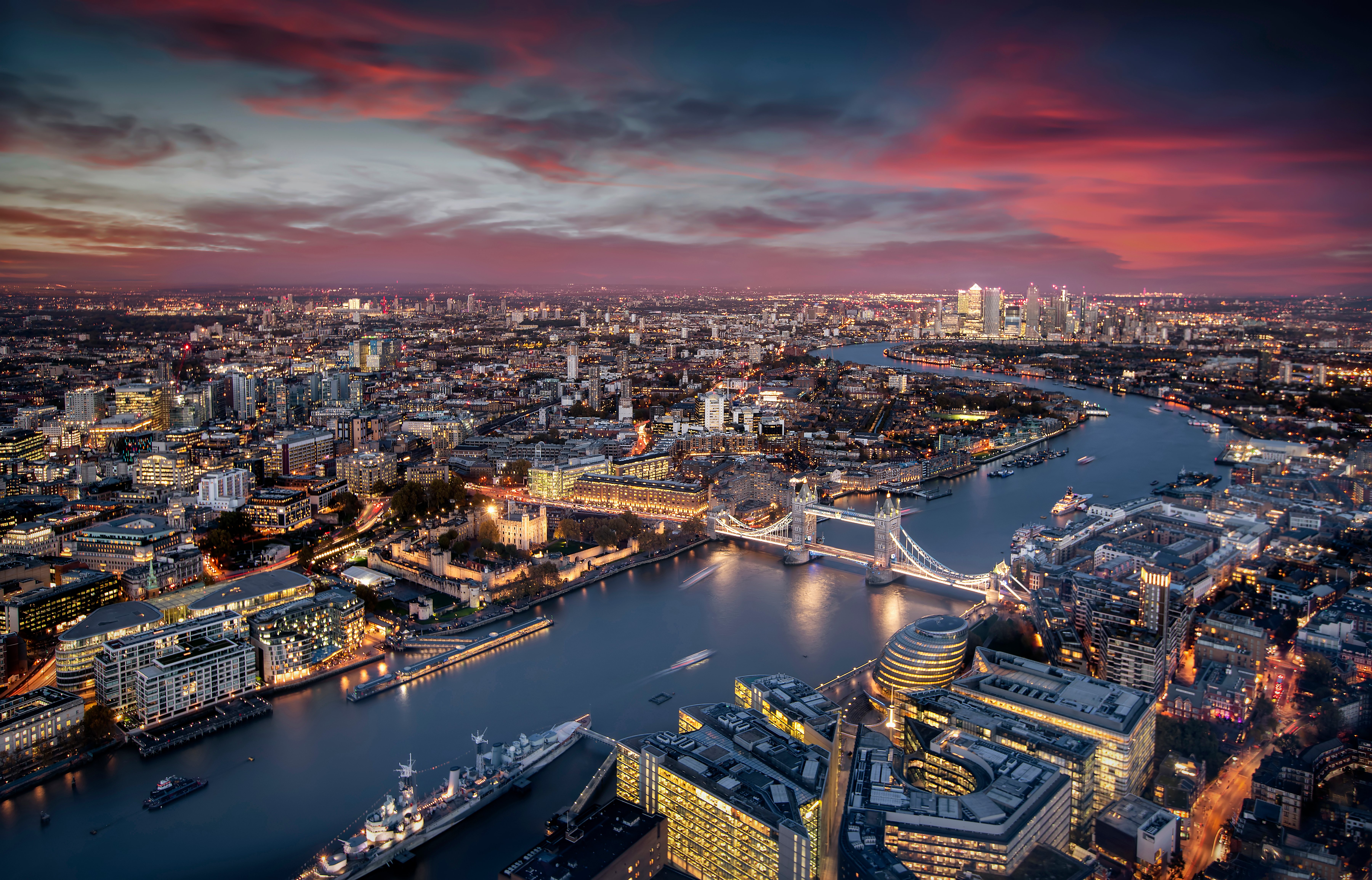 London Credit announces prize draw winners at the NACFB Commercial Finance Expo 2018